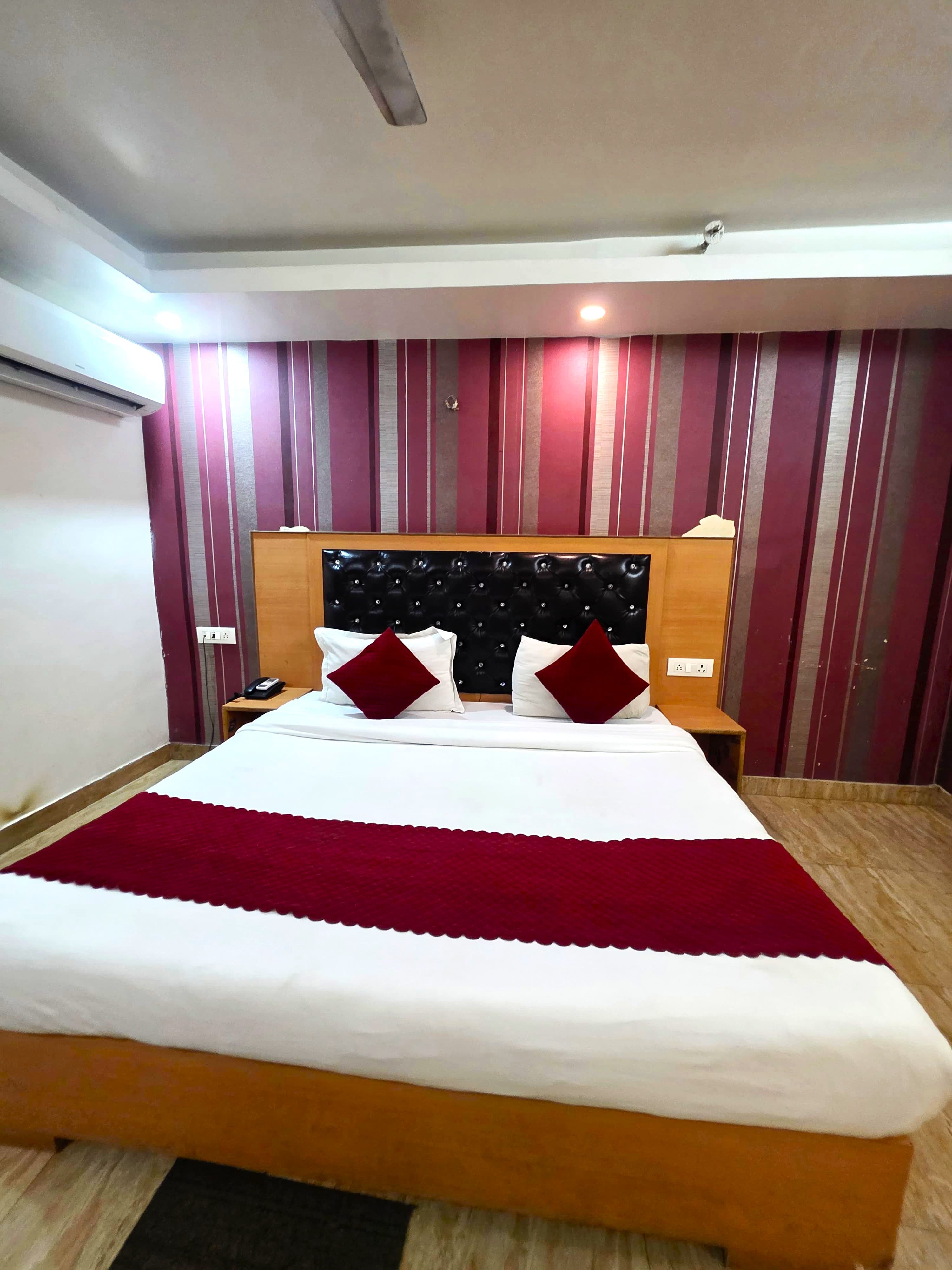 EasExplore Hotel Future Inn