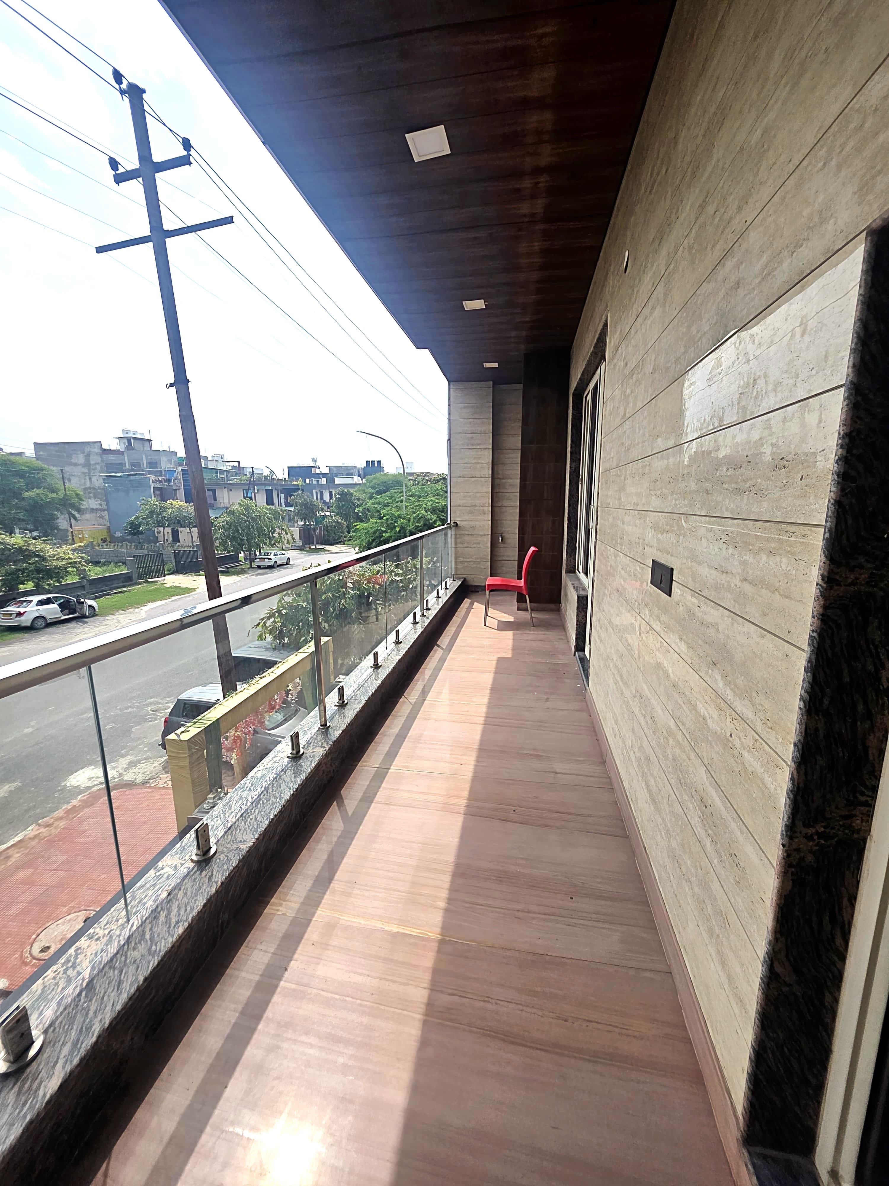 EasExplore Hotel Grand Vista