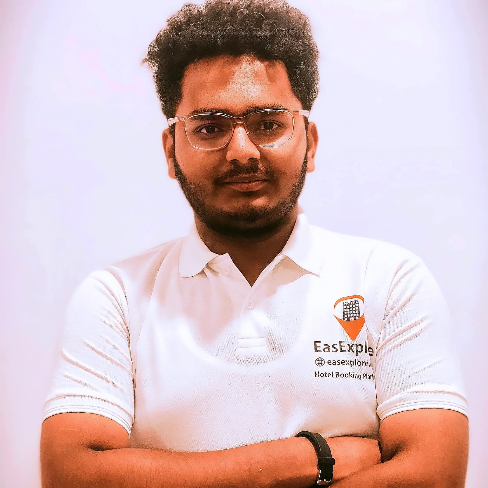 Rishu Raj - Founder of EasExplore Pods