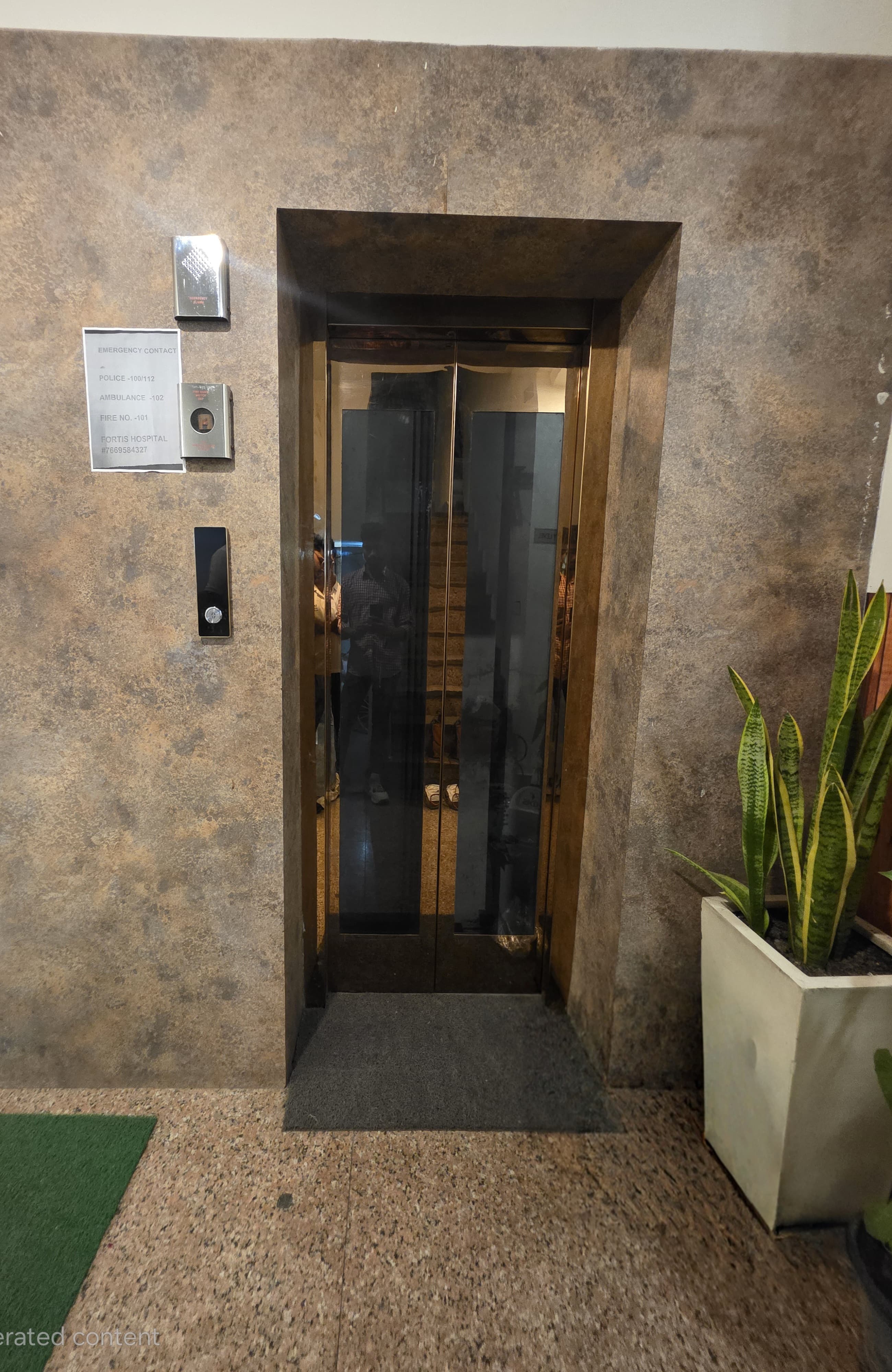 EasExplore Hotel Triom