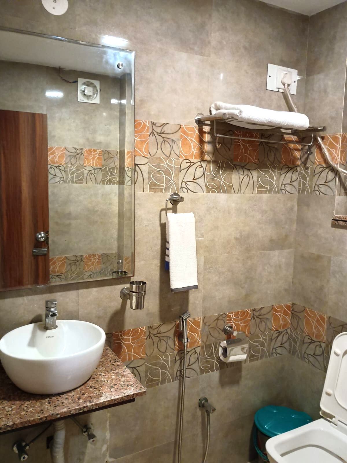 EasExplore Hotel Triom